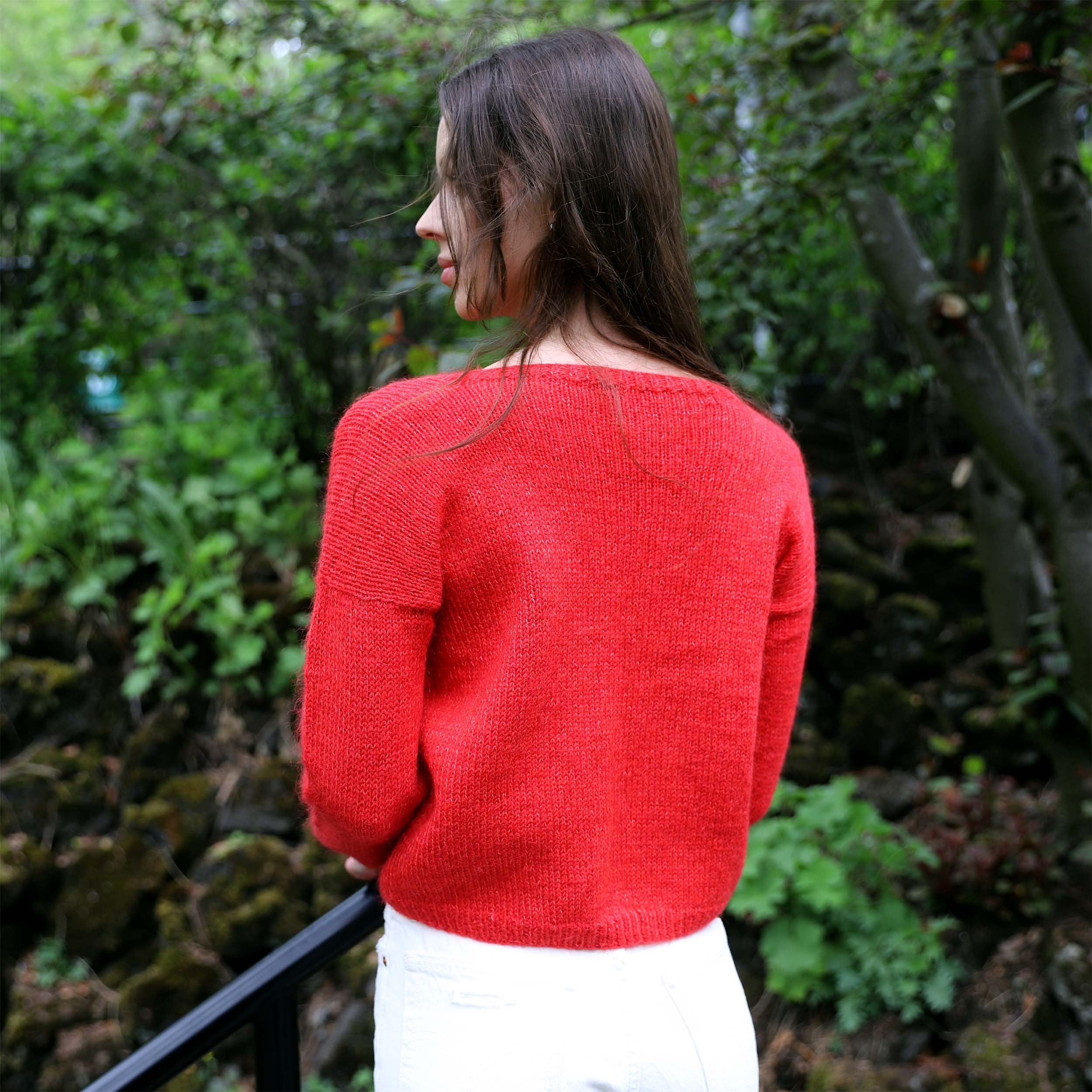 tina_KNIT045_adult-sweater_knitting-pattern_prjonauppskrift6.jpeg