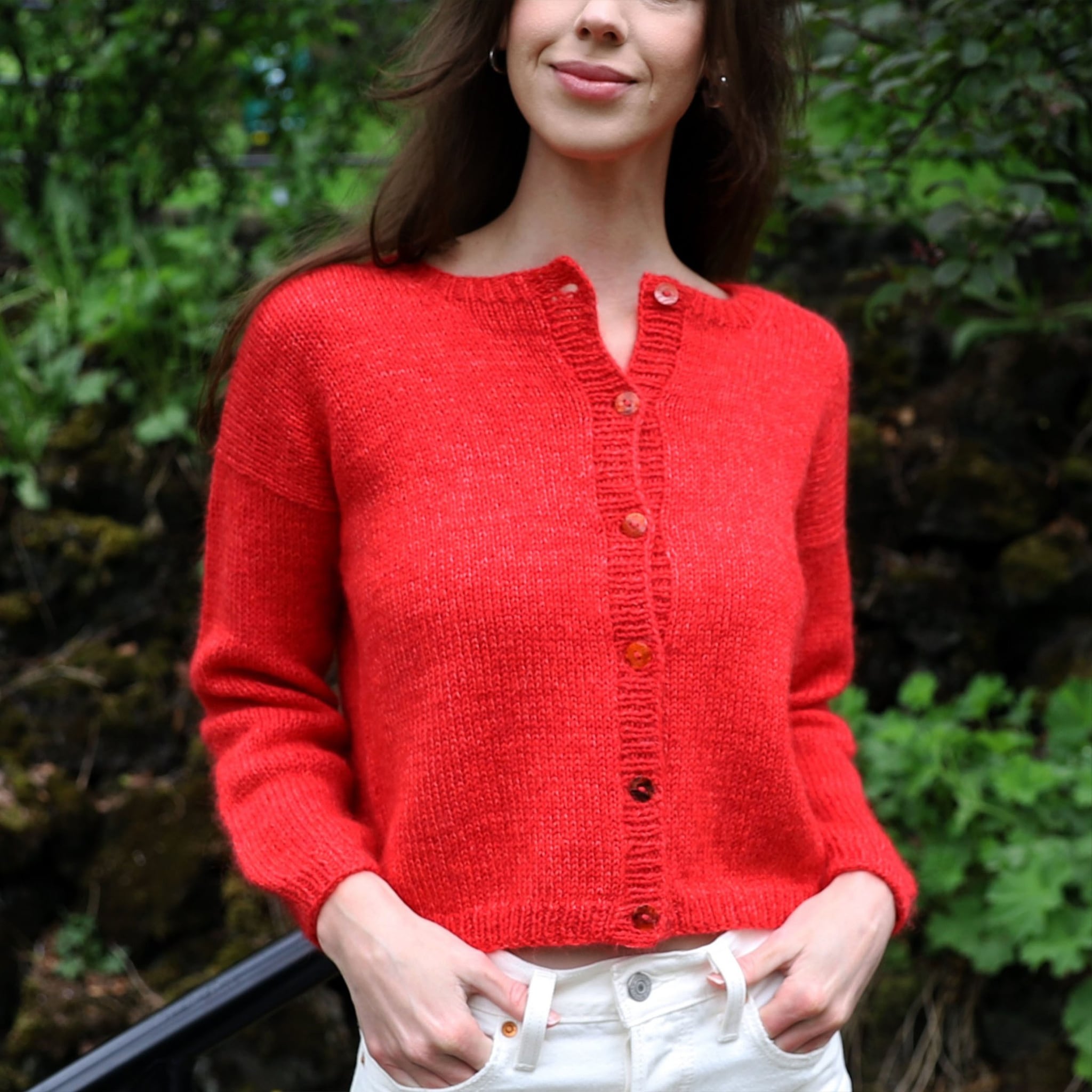 tina_KNIT045_adult-sweater_knitting-pattern_prjonauppskrift3.jpeg