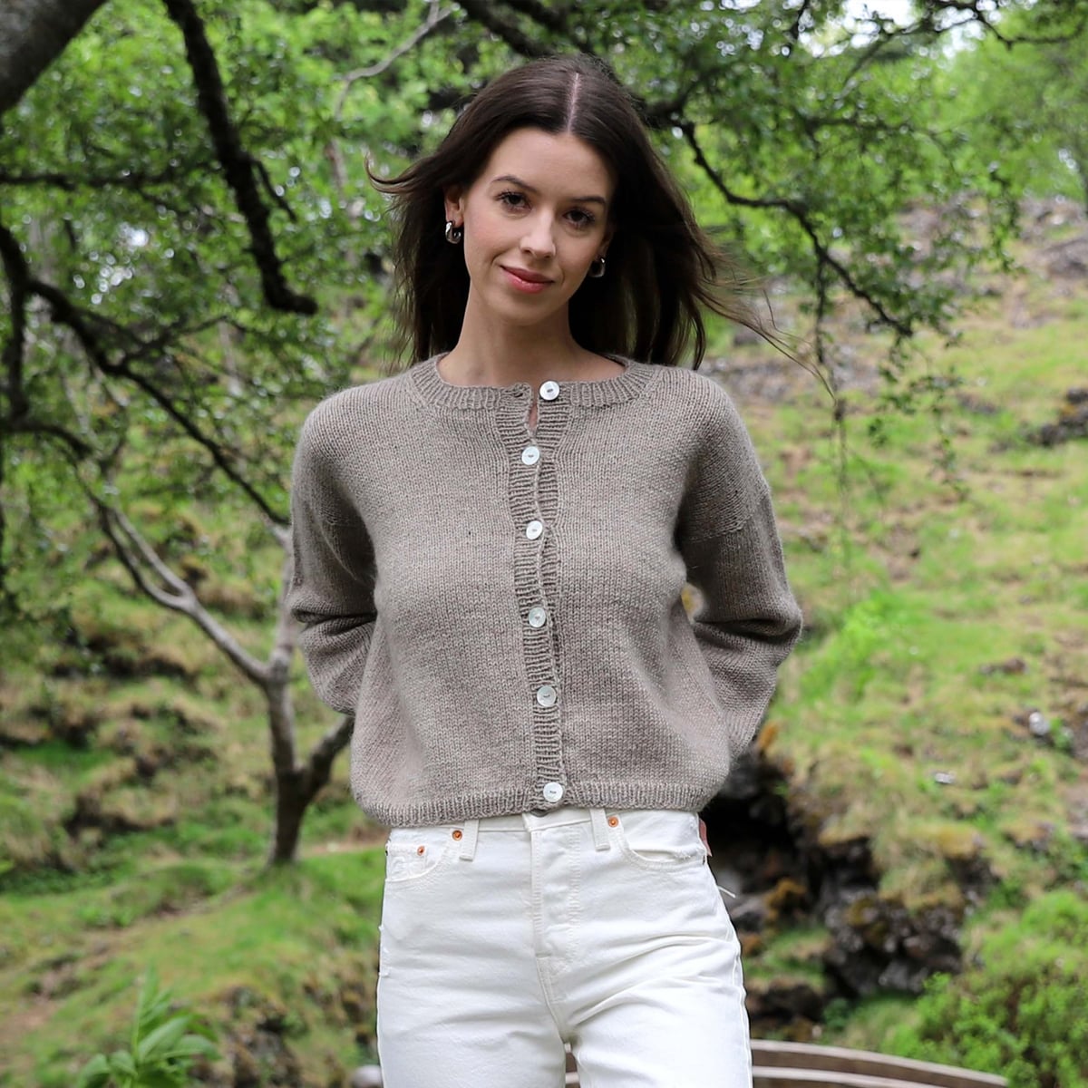 tina_KNIT045_adult-sweater_knitting-pattern_prjonauppskrift1.jpeg