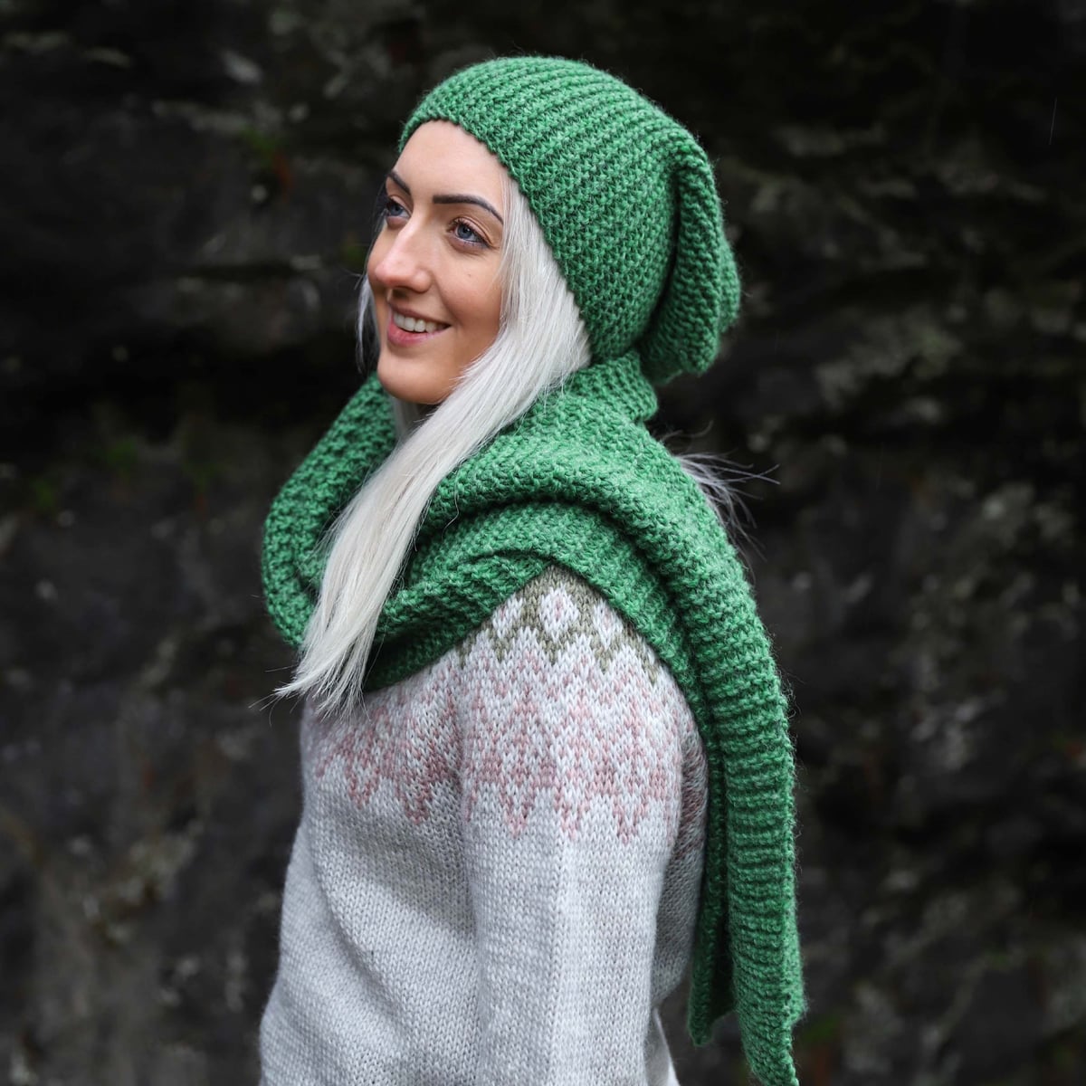 brynja_KNIT0373_hat-and-scarf_knittin-pattern_prjonauppskrift1.jpeg