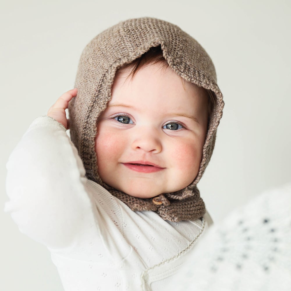 lambi_KNIT0393_newborn-hat_knitting-pattern_prjonauppskrift1.jpeg