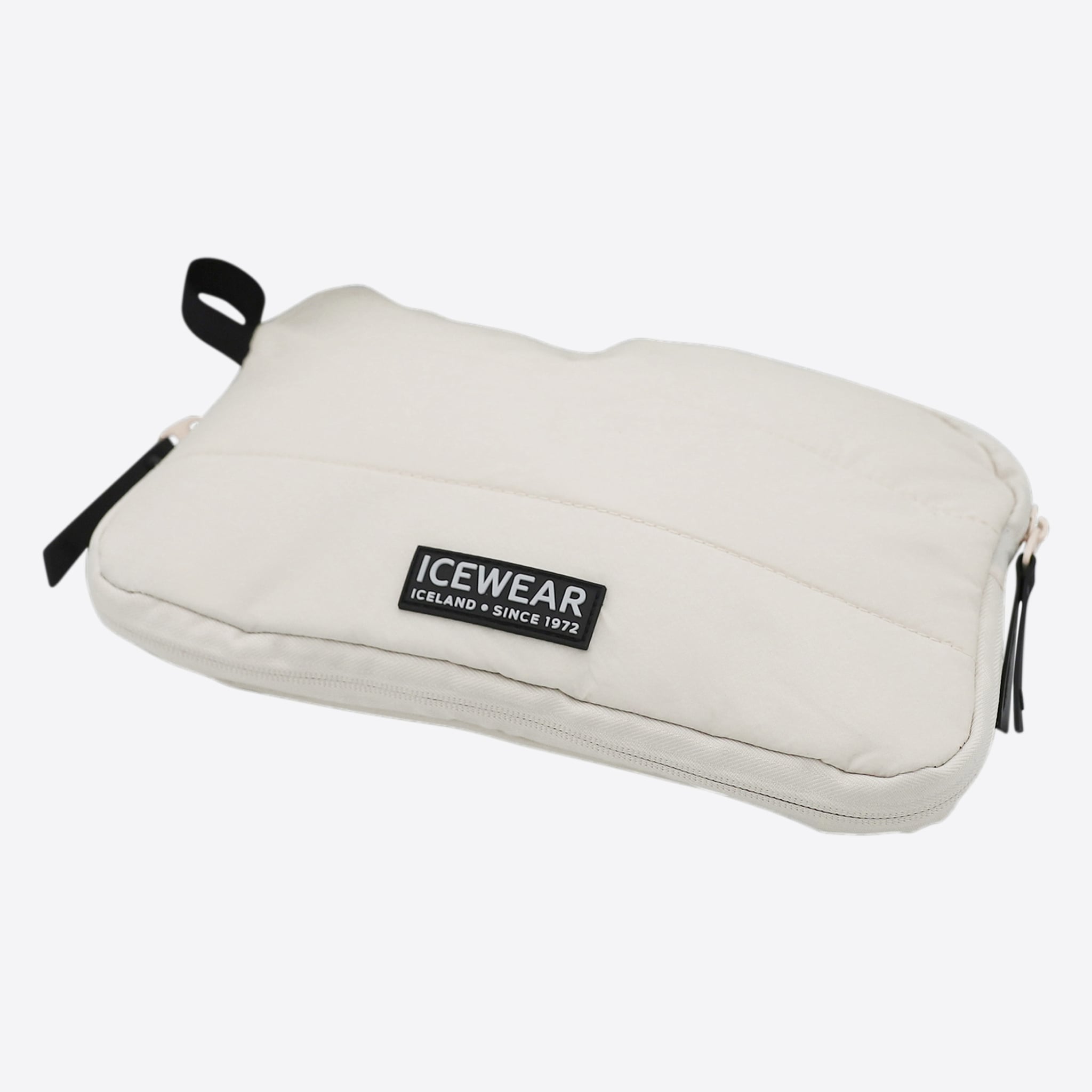 vatnagardar-white-toilet-bag-49083-2.jpeg