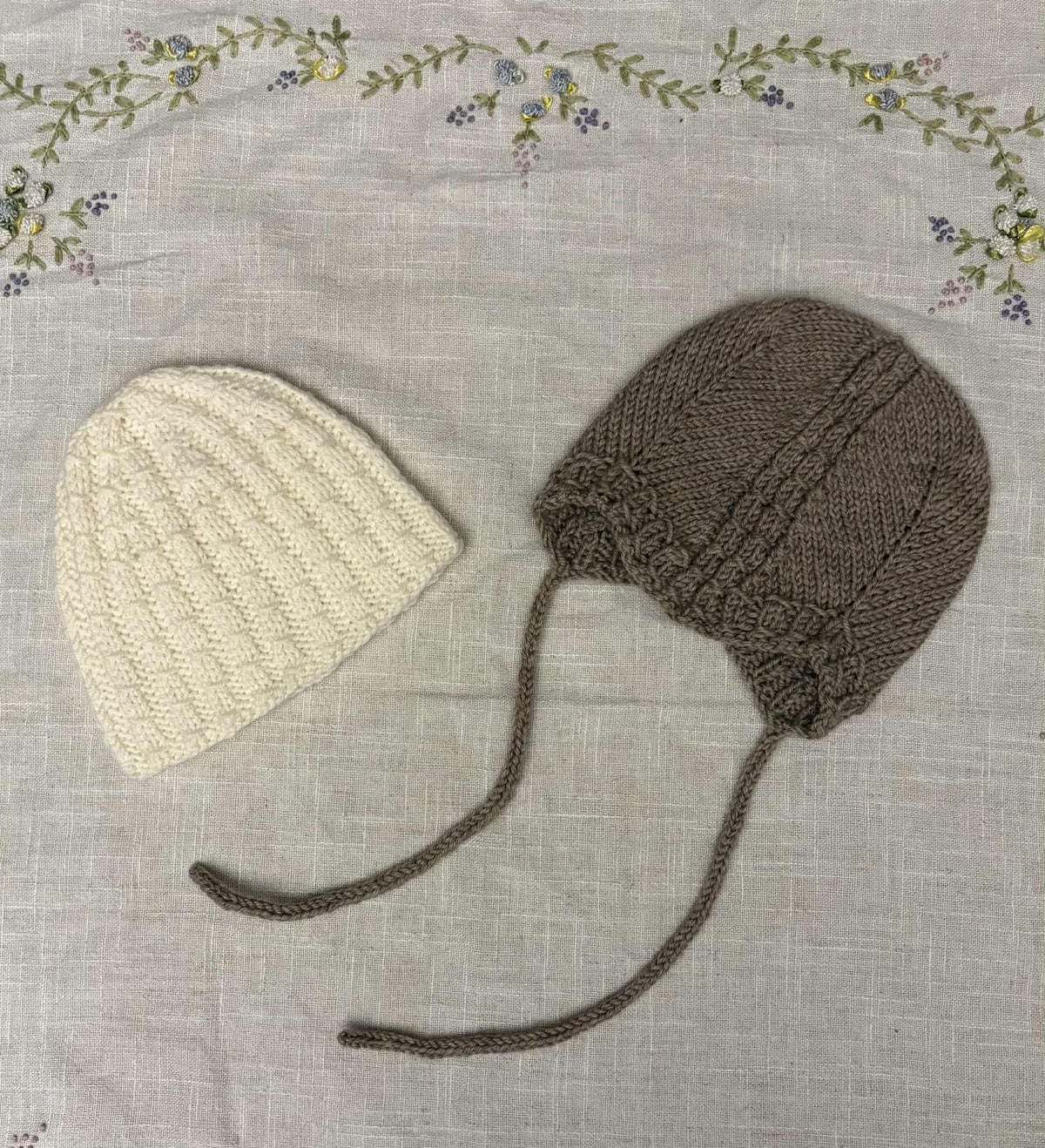 fusi_HG-014_kids-hat_knitting-pattern_prjonauppskrift2.jpeg