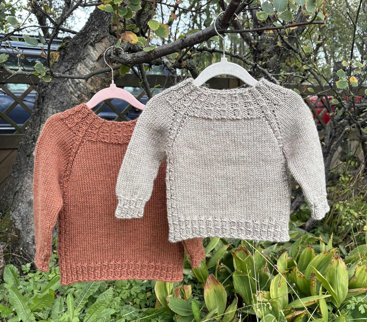 fusi_HG-015_kids-sweater_knitting-pattern_prjonauppskrift1.jpeg