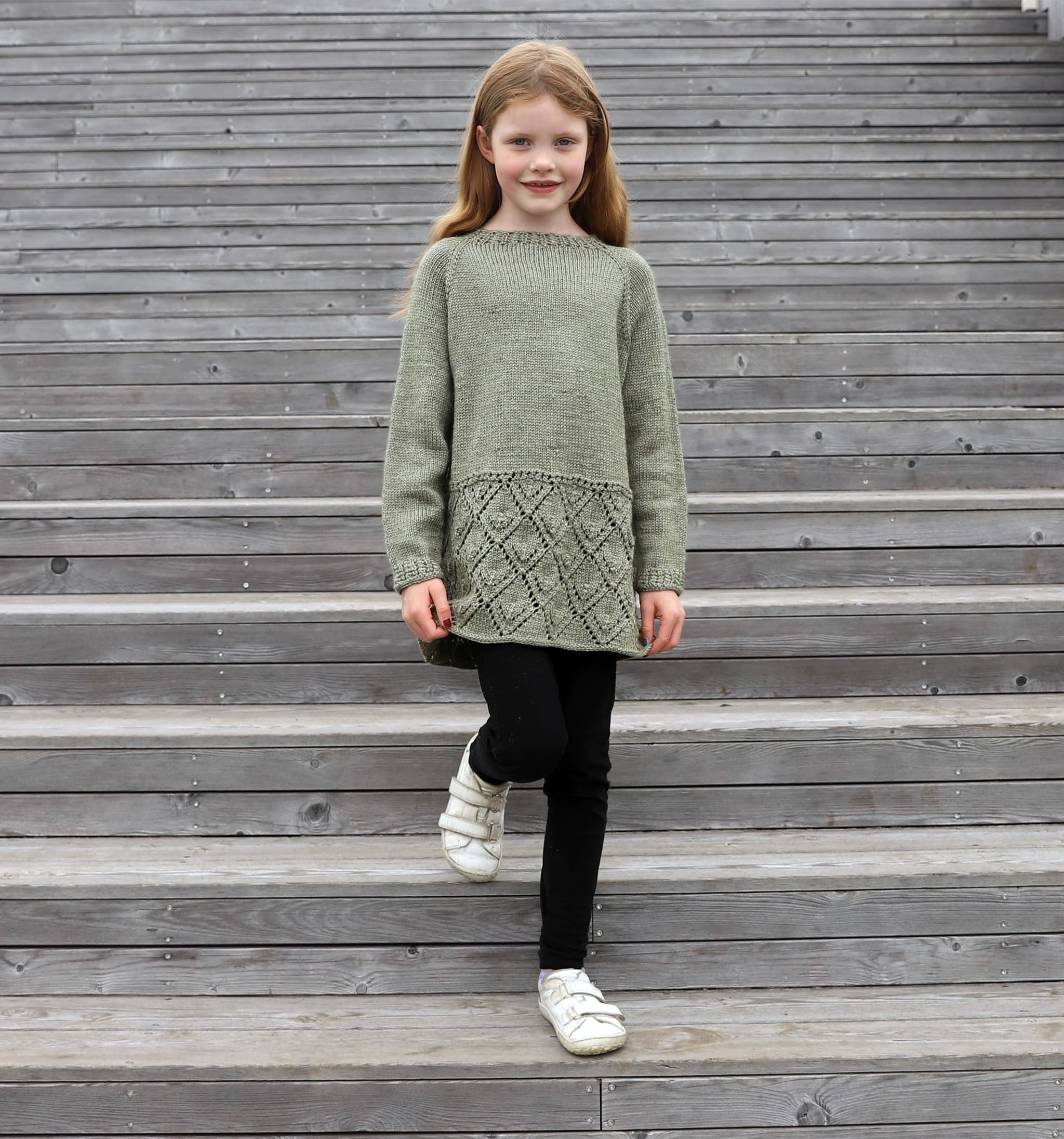Lotta kids long sweater knitting pattern