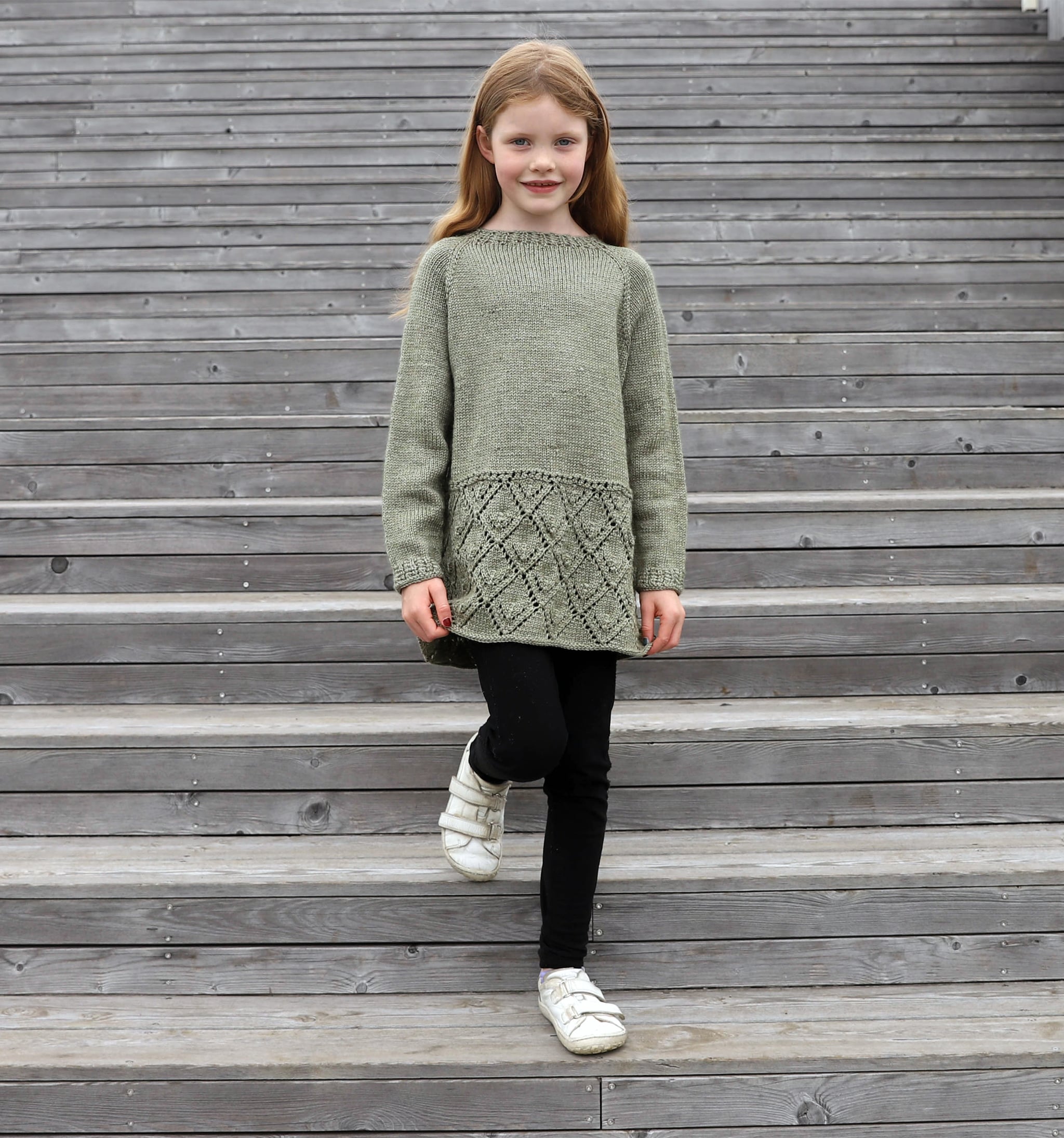 Lotta kids long sweater knitting pattern
