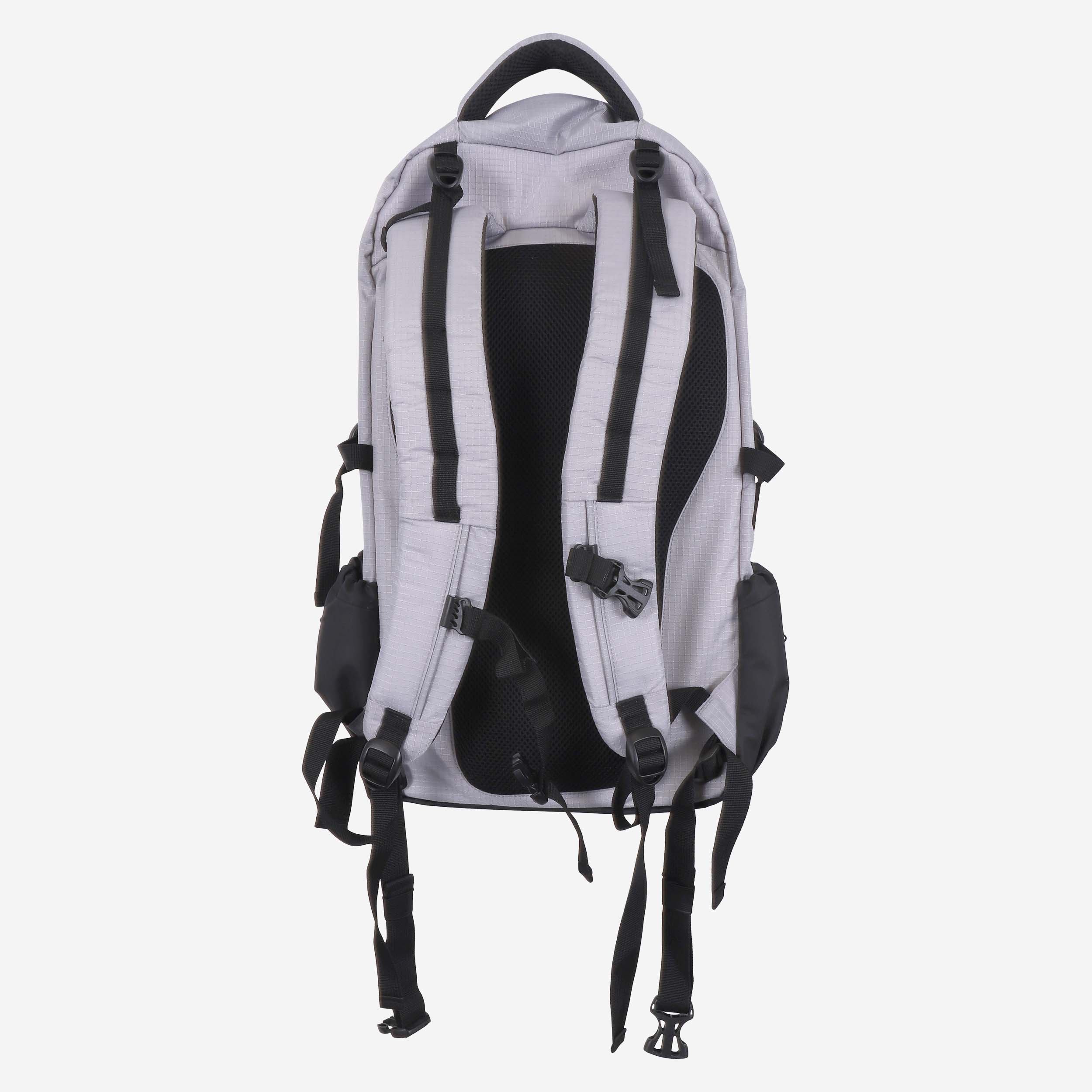 Syðrigarðar outdoor 25L backpack