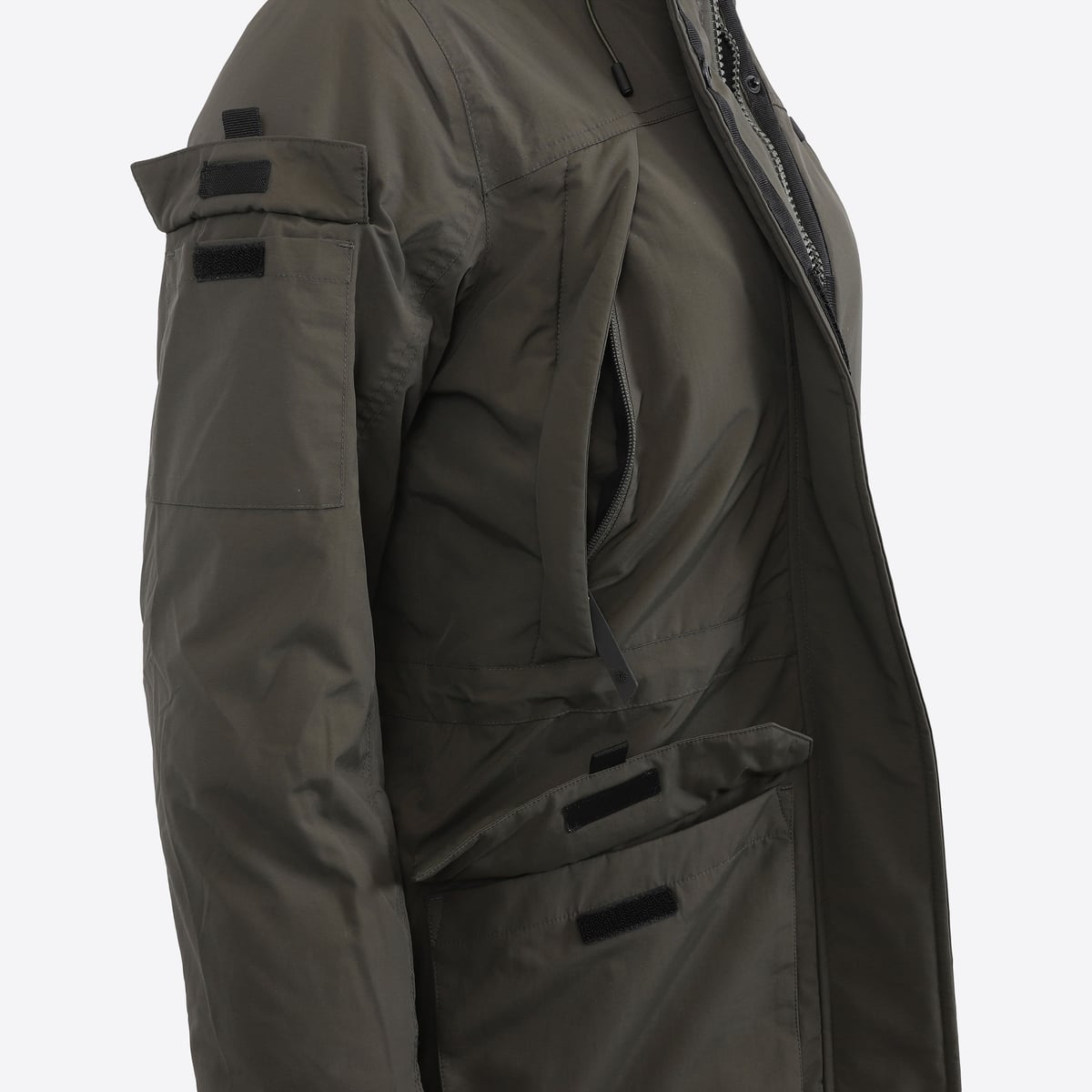me-warm-winter-parka-women-fur-iceland_97.jpeg